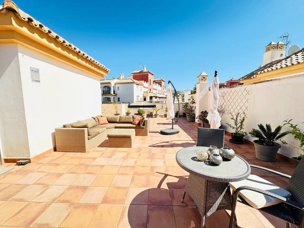 2 slaapkamer Penthouse te koop in Caleta de Velez met zwembad garage - € 435.000 (Ref: 9977276)
