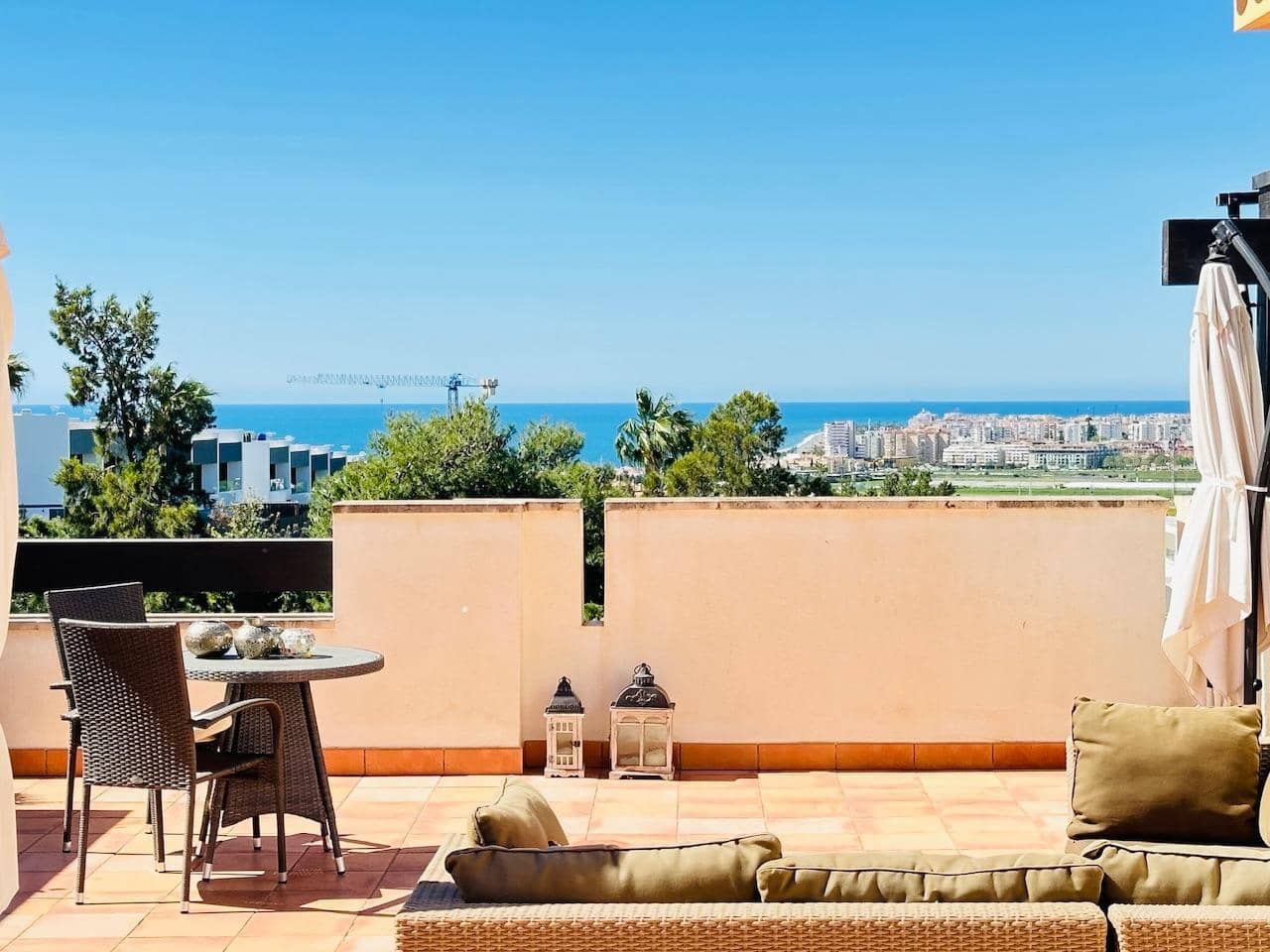 2 slaapkamer Penthouse te koop in Caleta de Velez met zwembad garage - € 435.000 (Ref: 9977276)