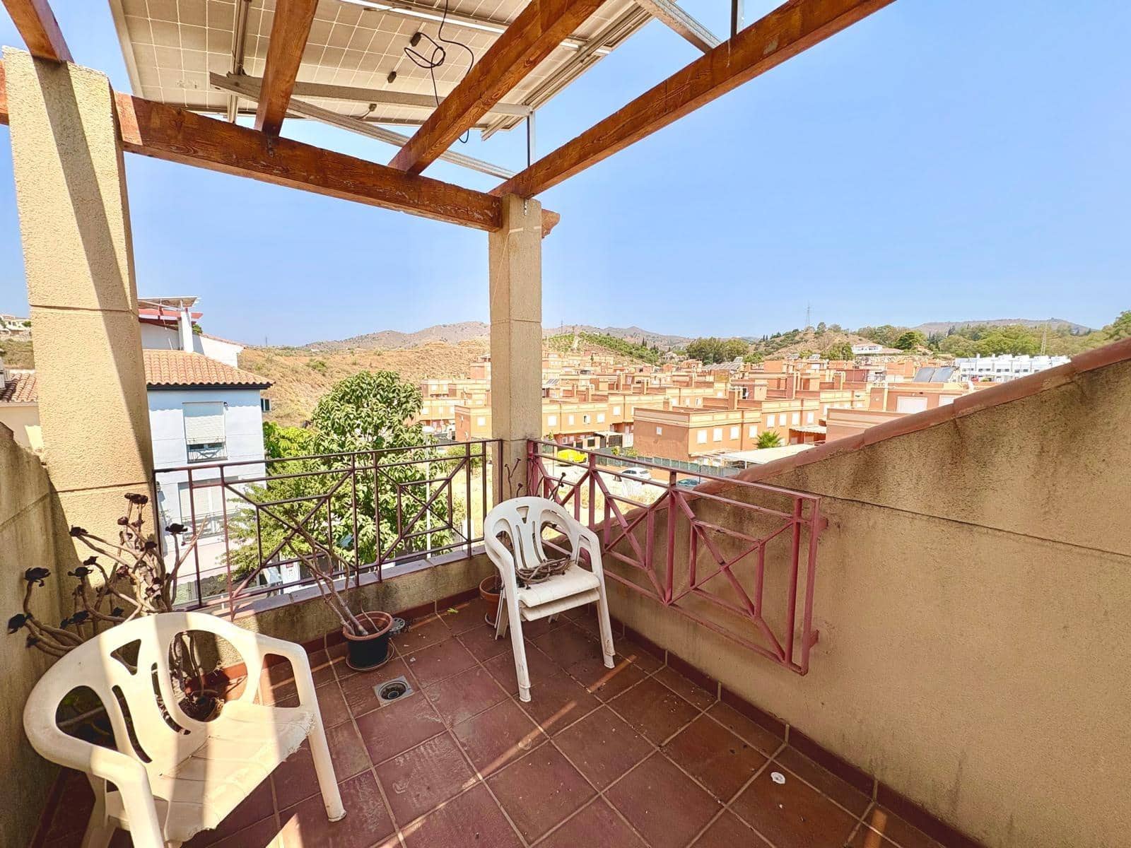 2 camera da letto Villetta Bifamiliare in vendita in Benajarafe con piscina garage - 369.900 € (Rif: 9990682)
