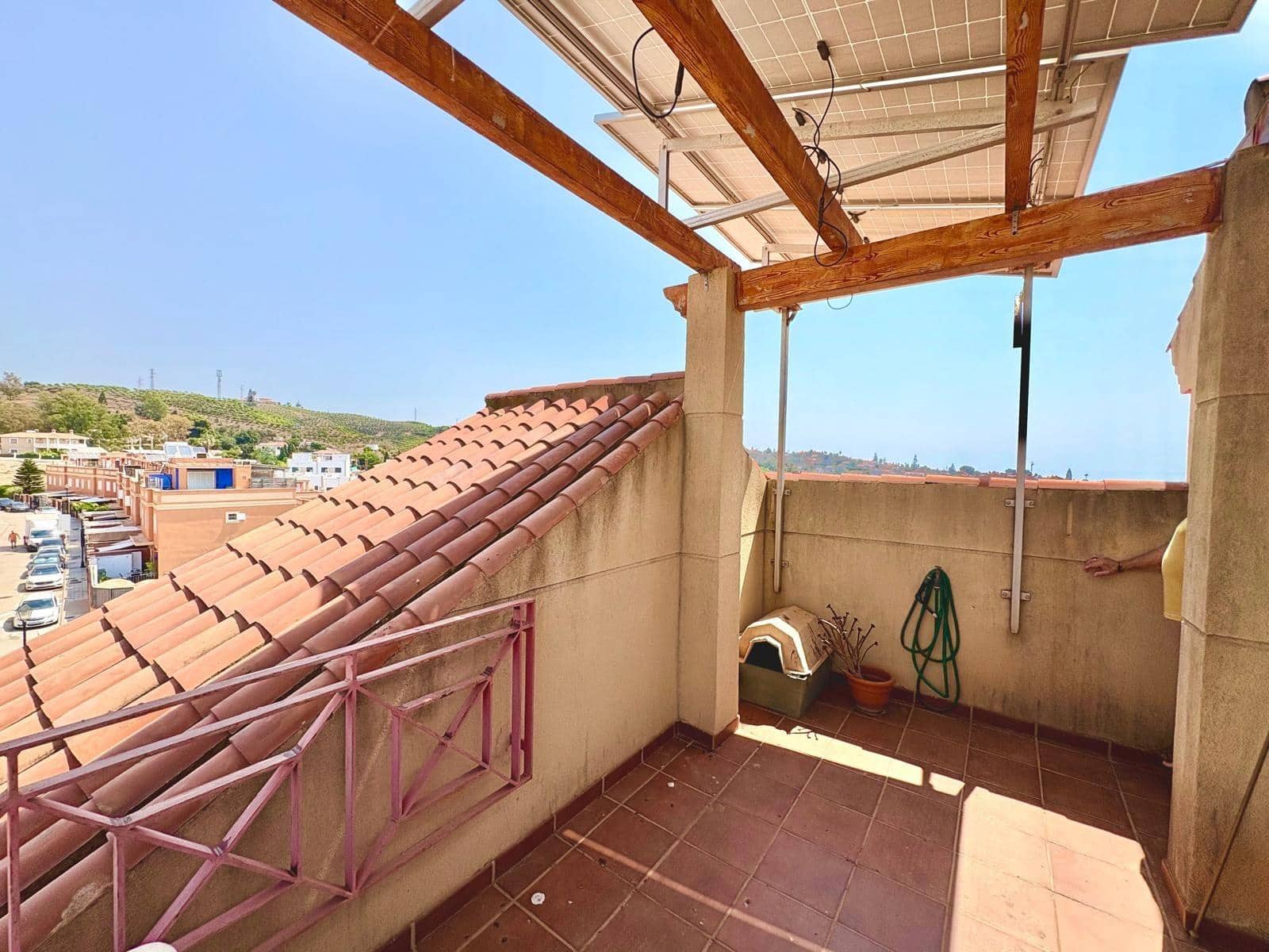 2 camera da letto Villetta Bifamiliare in vendita in Benajarafe con piscina garage - 369.900 € (Rif: 9990682)