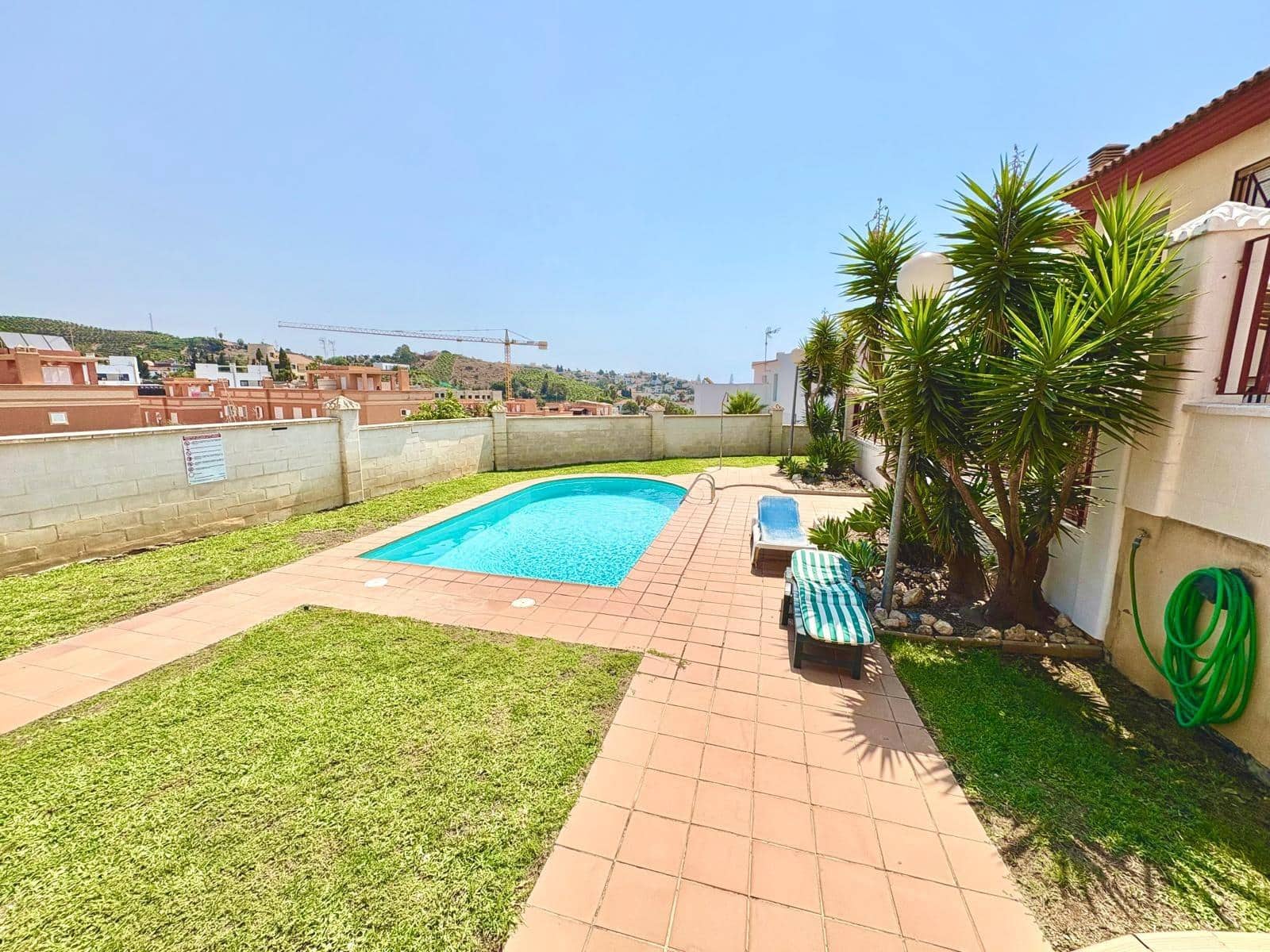 2 camera da letto Villetta Bifamiliare in vendita in Benajarafe con piscina garage - 369.900 € (Rif: 9990682)
