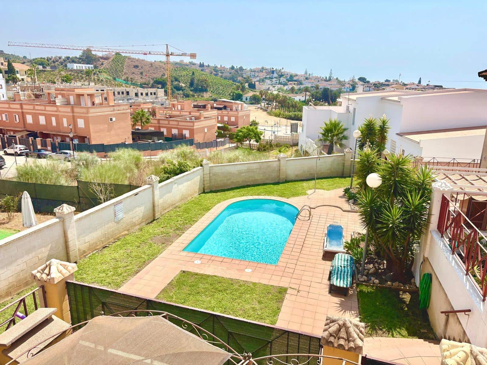 2 camera da letto Villetta Bifamiliare in vendita in Benajarafe con piscina garage - 369.900 € (Rif: 9990682)
