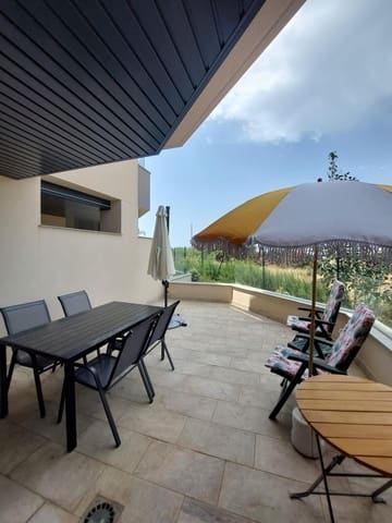 2 quarto Apartamento para arrendar em Valle Niza, Vélez-Málaga com piscina - 1 200 € (Ref: 9990683)