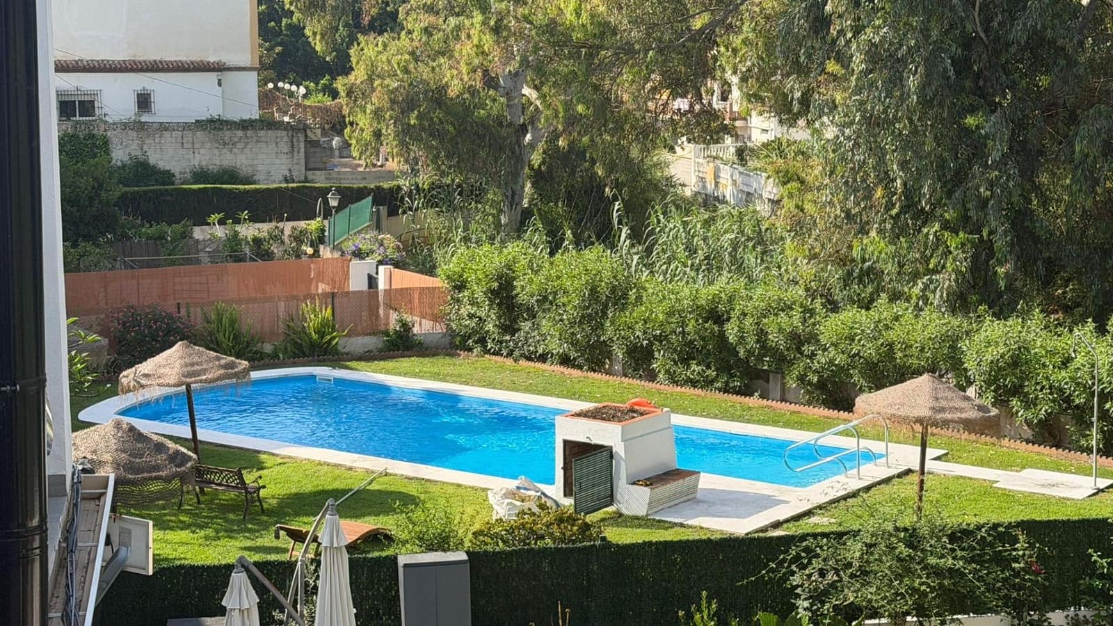 4 sovrum Radhus till salu i Benajarafe med pool garage - 405 000 € (Ref: 9998772)