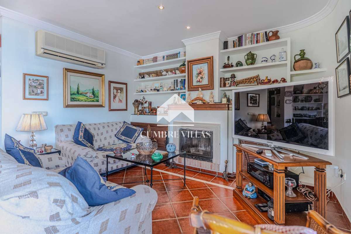 6 soverom Villa til salgs i La Herradura med svømmebasseng garasje - € 2 295 000 (Ref: 10002401)