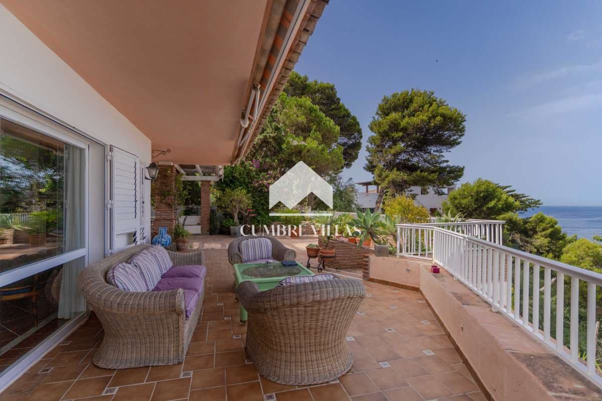 6 soverom Villa til salgs i La Herradura med svømmebasseng garasje - € 2 295 000 (Ref: 10002401)