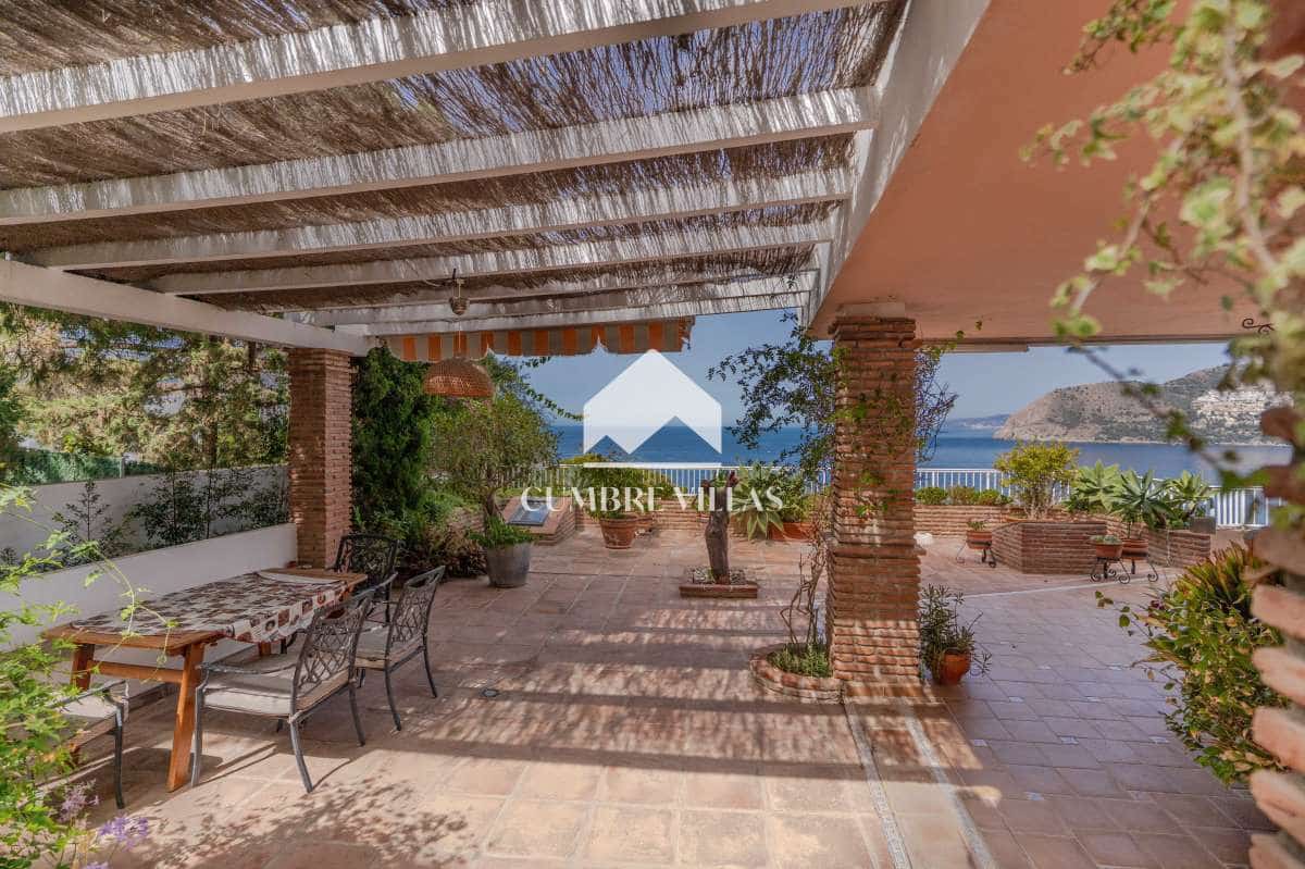 6 soverom Villa til salgs i La Herradura med svømmebasseng garasje - € 2 295 000 (Ref: 10002401)