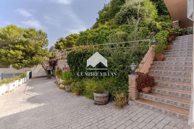 6 soverom Villa til salgs i La Herradura, Almuñécar med svømmebasseng garasje - € 2 295 000 (Ref: 10002401)