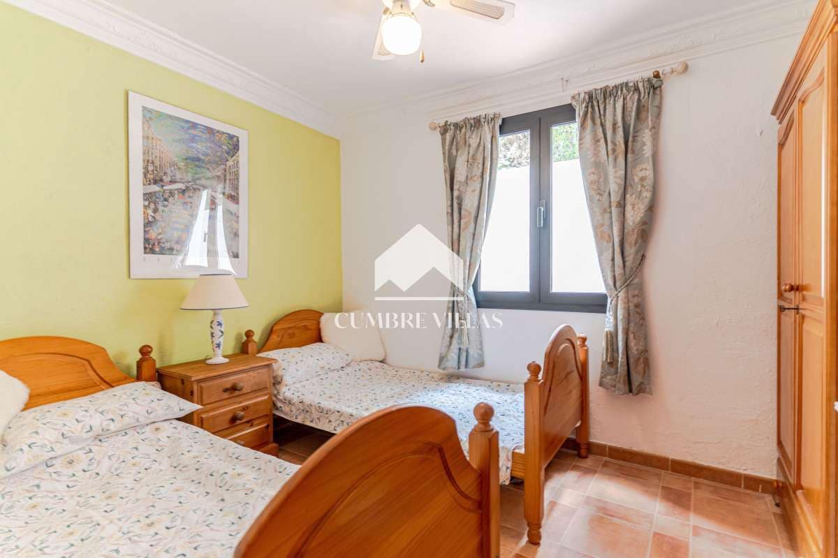 4 chambre Finca/Maison de Campagne à vendre à Motril avec piscine - 420 000 € (Ref: 10029867)