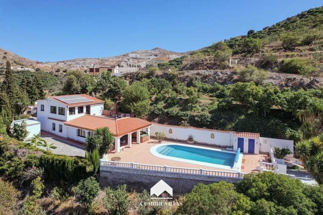 4 chambre Finca/Maison de Campagne à vendre à Motril avec piscine - 420 000 € (Ref: 10029867)