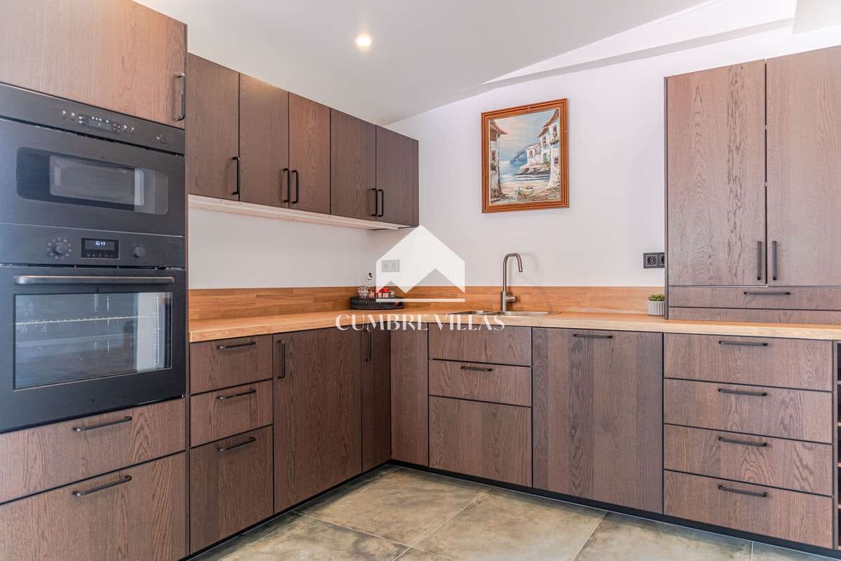 4 chambre Finca/Maison de Campagne à vendre à Motril avec piscine - 420 000 € (Ref: 10029867)