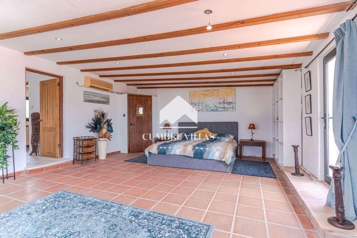 4 chambre Finca/Maison de Campagne à vendre à Motril avec piscine - 420 000 € (Ref: 10029867)