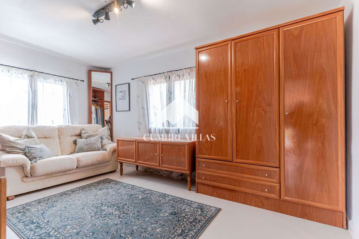 4 chambre Finca/Maison de Campagne à vendre à Motril avec piscine - 420 000 € (Ref: 10029867)