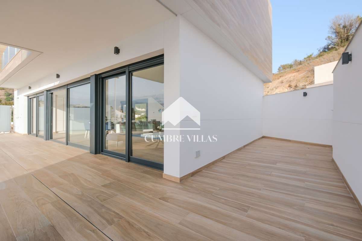 3 camera da letto Villa in vendita in La Herradura con piscina garage - 1.099.000 € (Rif: 10034696)