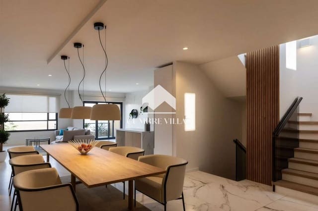4 quarto Casa em Banda para venda em Salobreña com garagem - 755 857 € (Ref: 10034703)