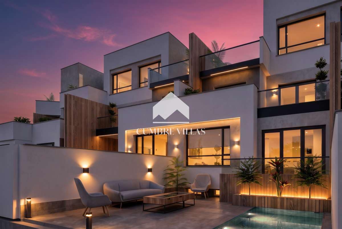 4 bedroom Townhouse for sale in Salobrena with garage - € 755,857 (Ref: 10034703)