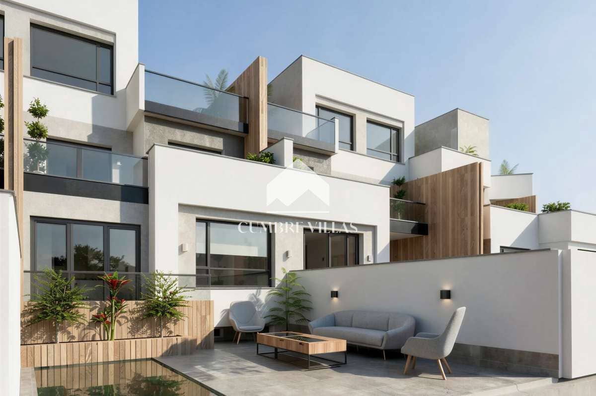 4 bedroom Villa for sale in Salobrena with garage - € 828,500 (Ref: 10034705)