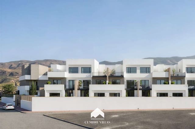 Chalet de 4 habitaciones en Salobreña en venta con garaje - 828.500 € (Ref: 10034705)