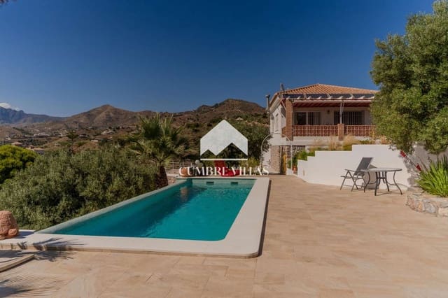 2 Zimmer Villa zu verkaufen in La Herradura, Almuñécar mit Pool - 565.000 € (Ref: 10036240)