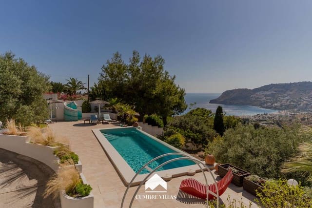 2 Zimmer Villa zu verkaufen in La Herradura, Almuñécar mit Pool - 565.000 € (Ref: 10036240)