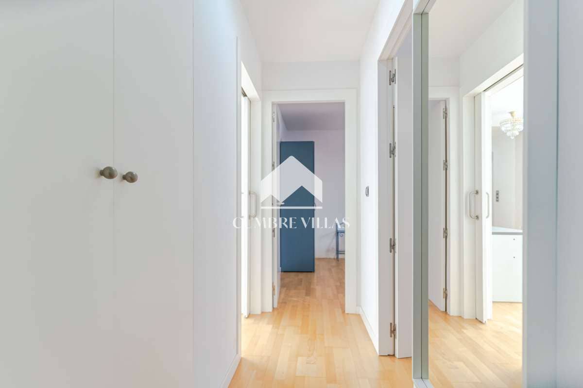 5 quarto Casa em Banda para venda em Motril com piscina garagem - 595 000 € (Ref: 10040163)