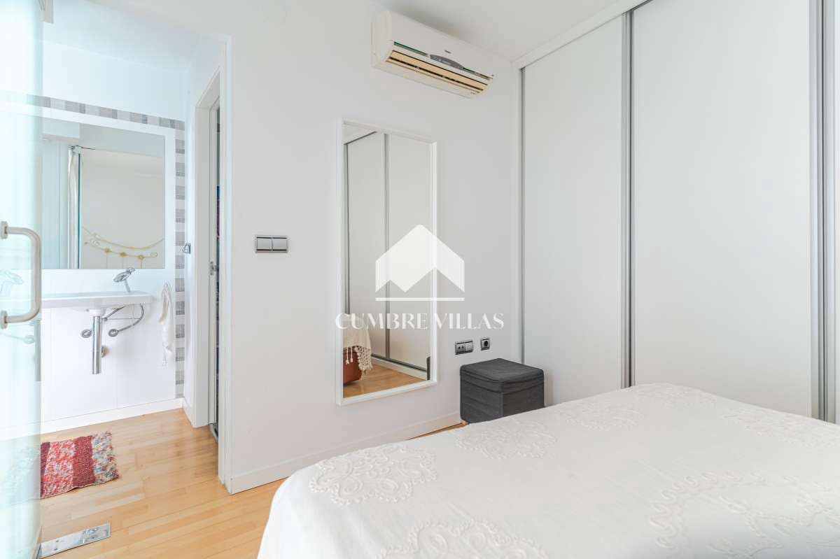 5 quarto Casa em Banda para venda em Motril com piscina garagem - 595 000 € (Ref: 10040163)