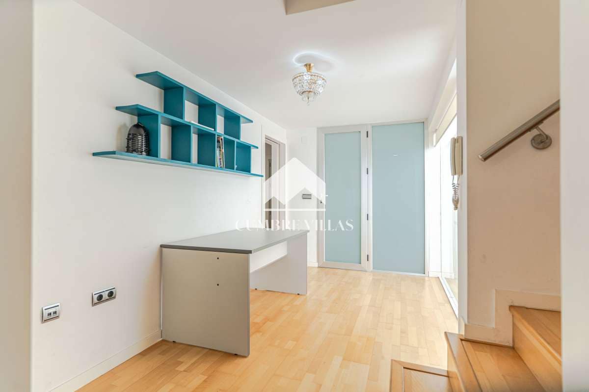 5 quarto Casa em Banda para venda em Motril com piscina garagem - 595 000 € (Ref: 10040163)
