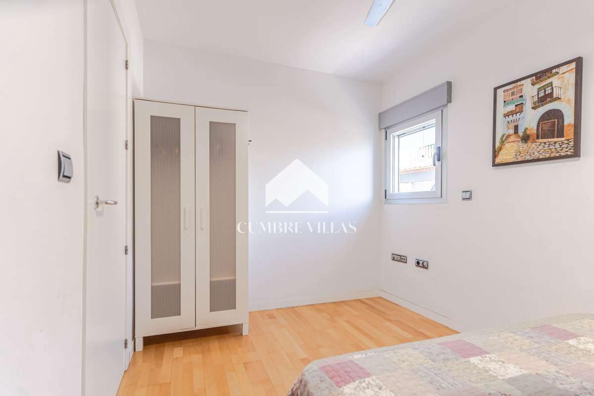 5 quarto Casa em Banda para venda em Motril com piscina garagem - 595 000 € (Ref: 10040163)