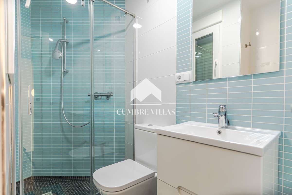 5 quarto Casa em Banda para venda em Motril com piscina garagem - 595 000 € (Ref: 10040163)