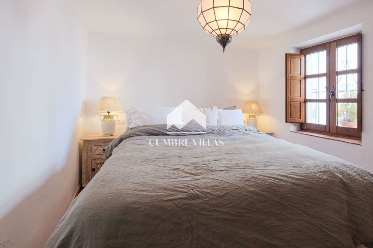 3 bedroom Townhouse for sale in Salobrena - € 475,000 (Ref: 10042265)