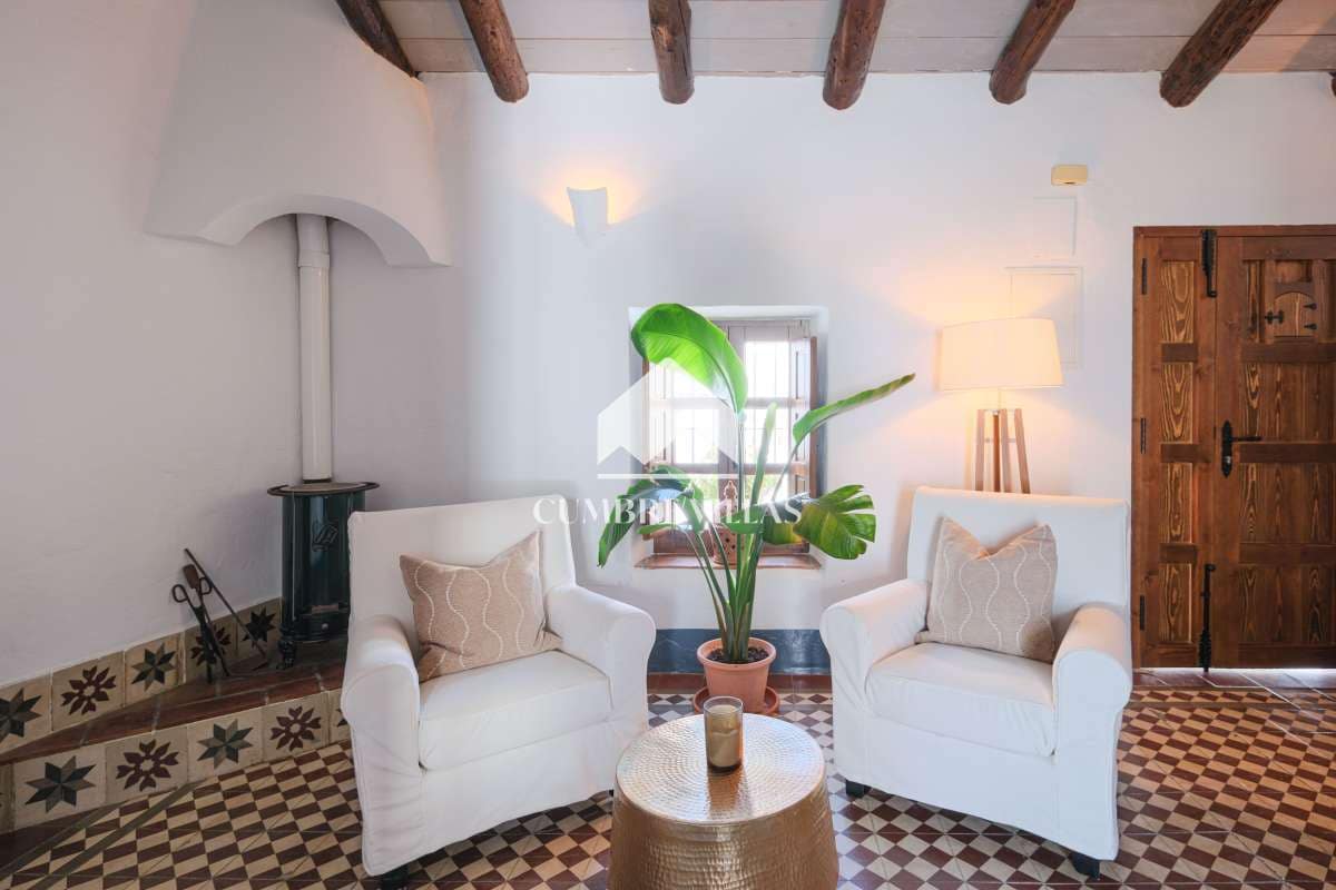 3 bedroom Townhouse for sale in Salobrena - € 475,000 (Ref: 10042265)