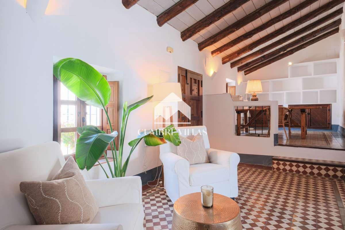 3 bedroom Townhouse for sale in Salobrena - € 475,000 (Ref: 10042265)