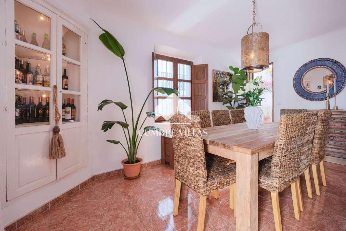 3 bedroom Townhouse for sale in Salobrena - € 475,000 (Ref: 10042265)