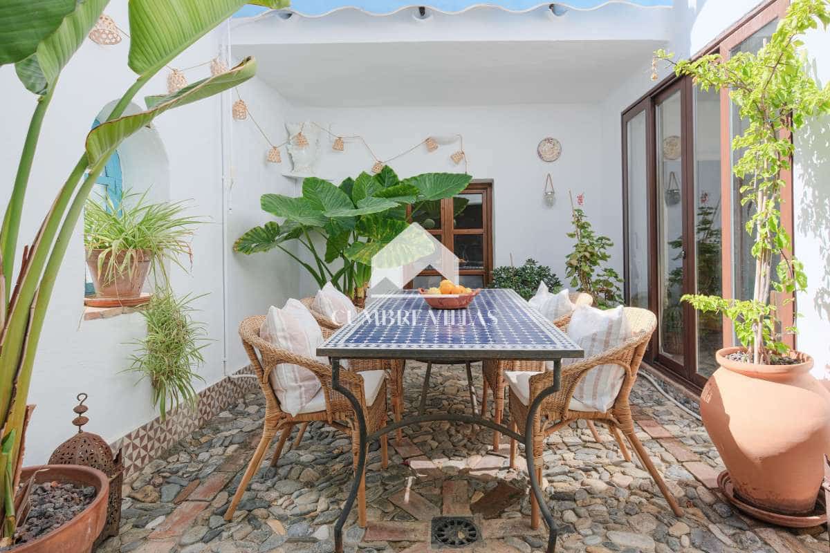 3 bedroom Townhouse for sale in Salobrena - € 475,000 (Ref: 10042265)
