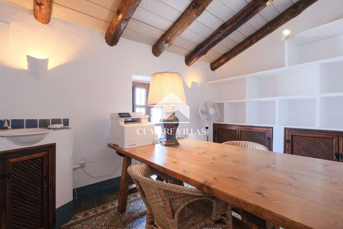 3 bedroom Townhouse for sale in Salobrena - € 475,000 (Ref: 10042265)