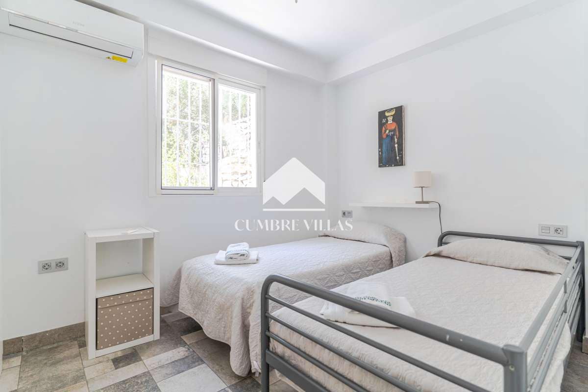 3 sovrum Villa till salu i Salobrena med pool garage - 545 000 € (Ref: 10057711)