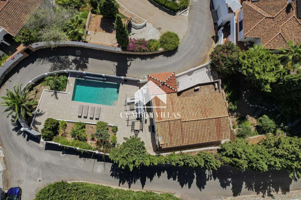 3 sovrum Villa till salu i Salobrena med pool garage - 545 000 € (Ref: 10057711)