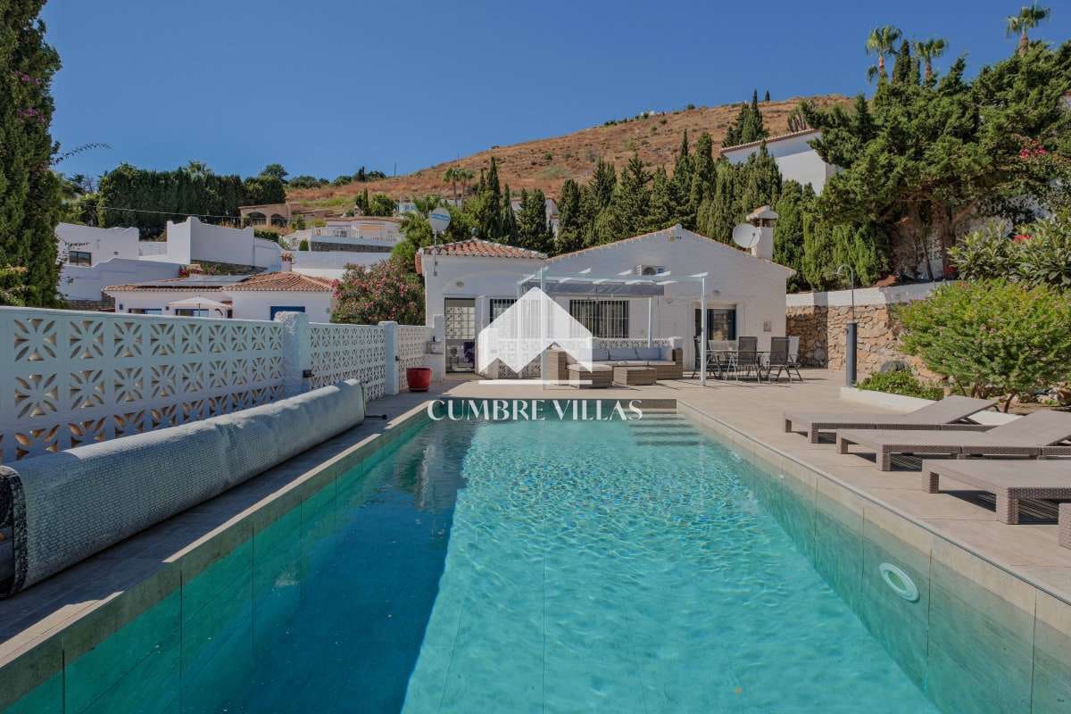3 sovrum Villa till salu i Salobrena med pool garage - 545 000 € (Ref: 10057711)