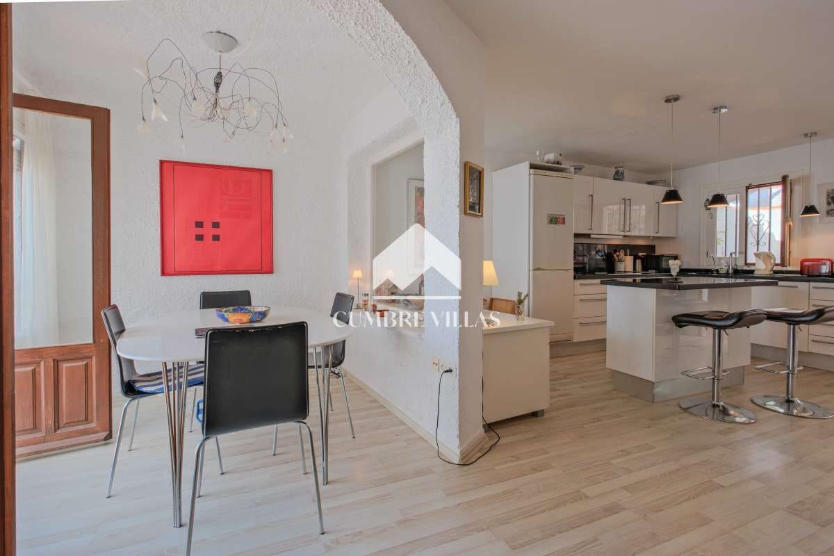 2 sypialnia Willa na sprzedaż w Salobrena z basenem - 364 900 € (Ref: 10085266)