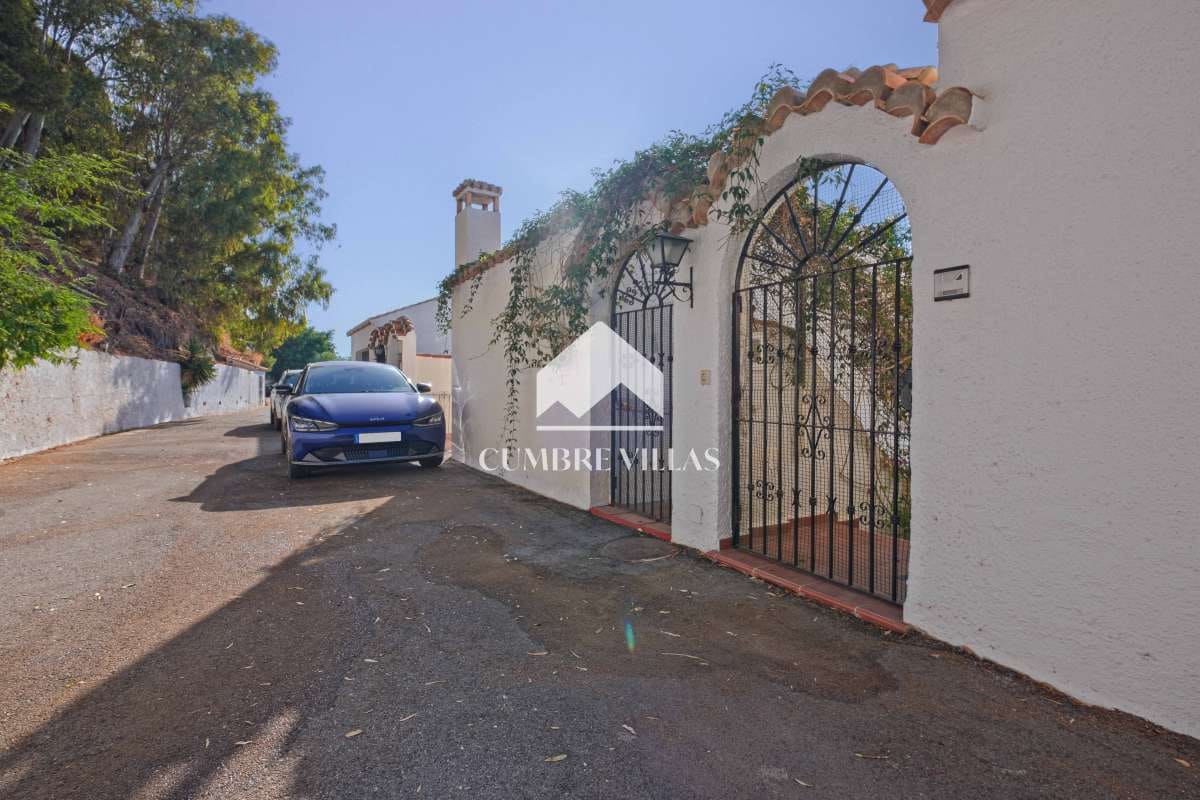 2 sypialnia Willa na sprzedaż w Salobrena z basenem - 364 900 € (Ref: 10085266)