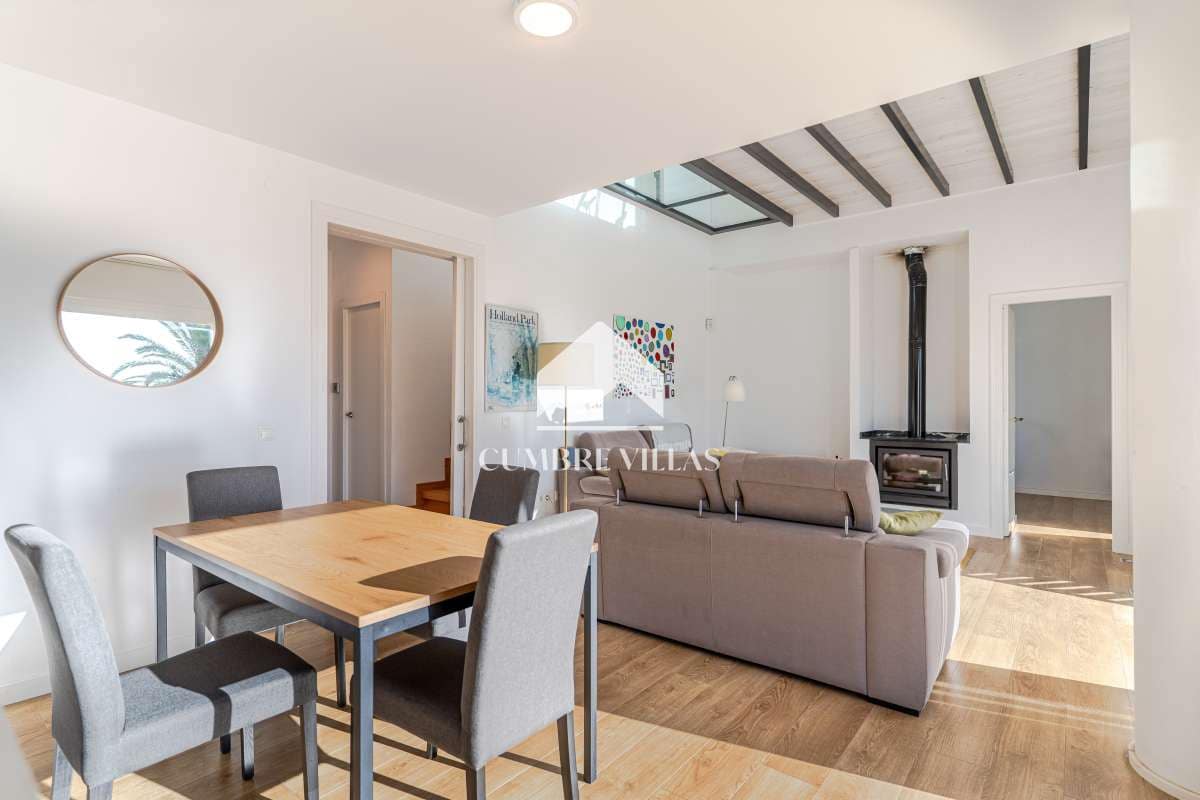 3 sypialnia Willa na sprzedaż w La Herradura z basenem garażem - 895 000 € (Ref: 10148159)