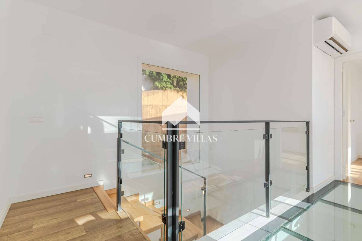3 sypialnia Willa na sprzedaż w La Herradura z basenem garażem - 895 000 € (Ref: 10148159)