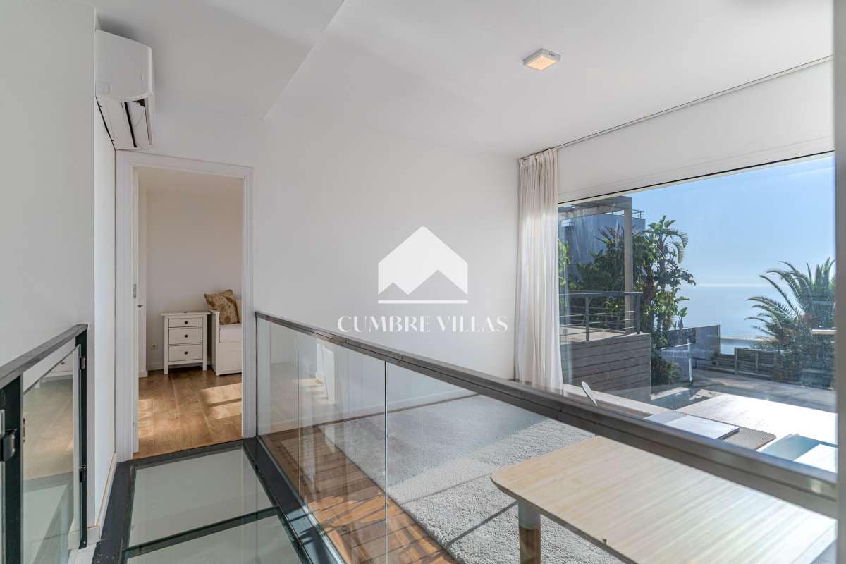 3 sypialnia Willa na sprzedaż w La Herradura z basenem garażem - 895 000 € (Ref: 10148159)