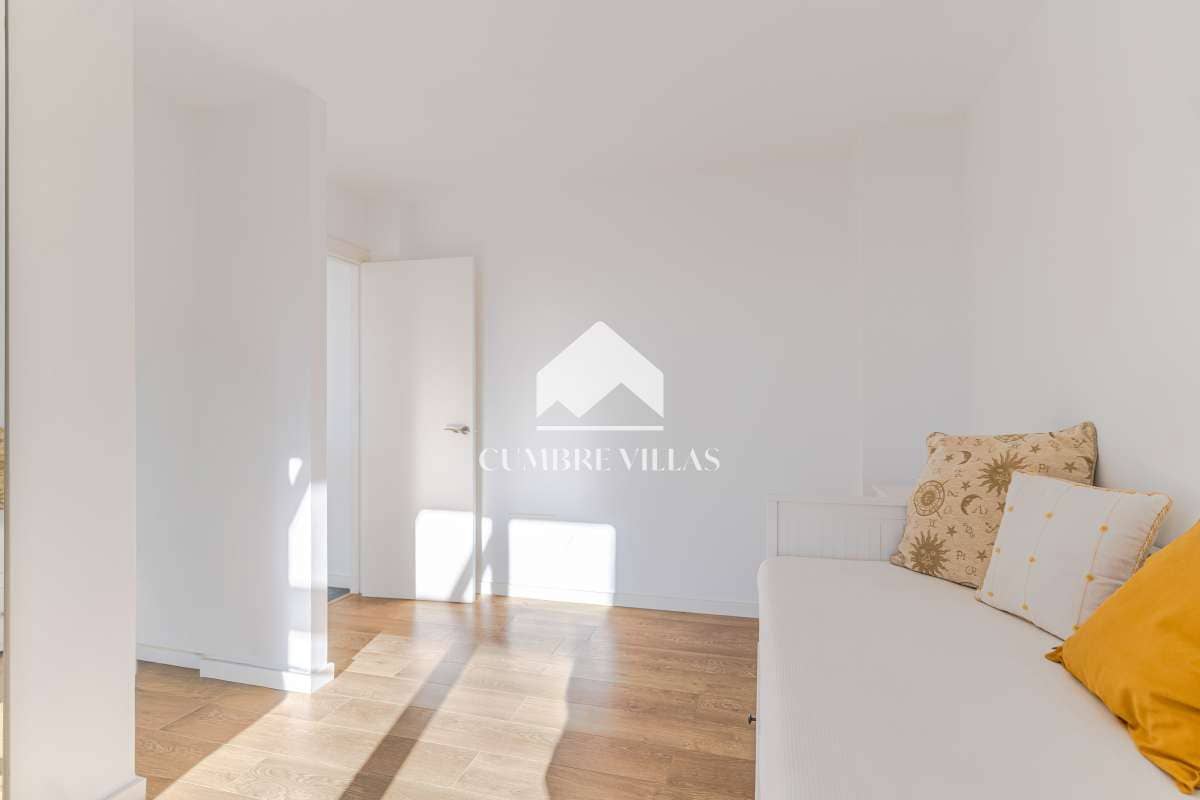 3 sypialnia Willa na sprzedaż w La Herradura z basenem garażem - 895 000 € (Ref: 10148159)