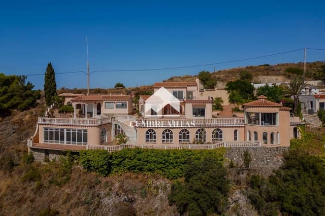 4 soveværelse Villa til salg i Almuñécar med swimmingpool - € 560.000 (Ref: 10157021)