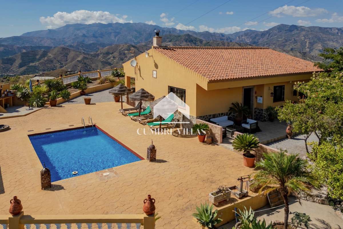 3 soveværelse Finca/Landehus til salg i Almunecar med swimmingpool - € 550.000 (Ref: 10157022)