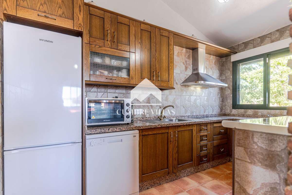 3 soveværelse Finca/Landehus til salg i Almunecar med swimmingpool - € 550.000 (Ref: 10157022)