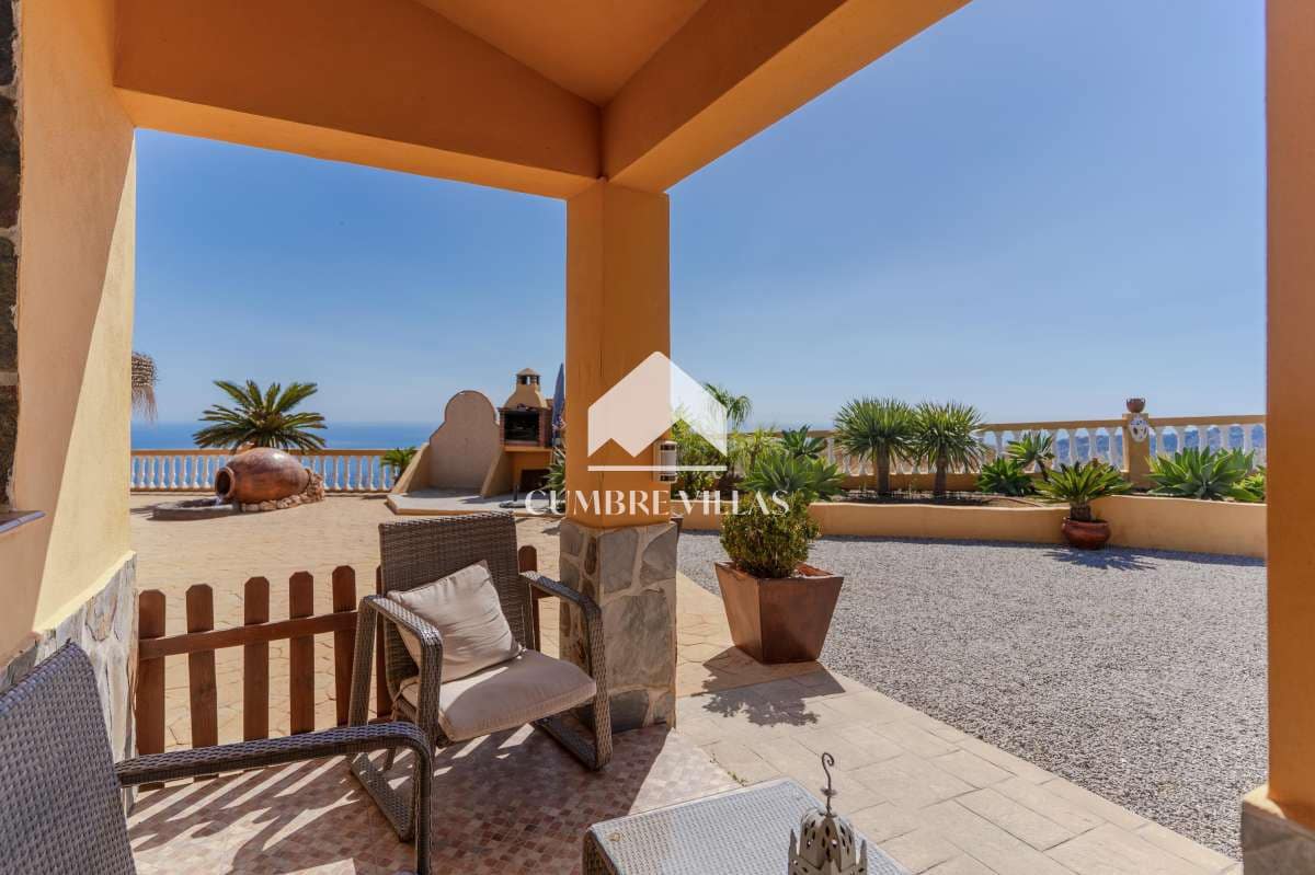 3 soveværelse Finca/Landehus til salg i Almunecar med swimmingpool - € 550.000 (Ref: 10157022)