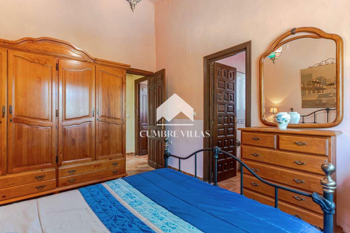 3 soveværelse Finca/Landehus til salg i Almunecar med swimmingpool - € 550.000 (Ref: 10157022)