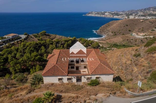 8 bedroom Villa for sale in Almuñécar with garage - € 695,000 (Ref: 10163932)